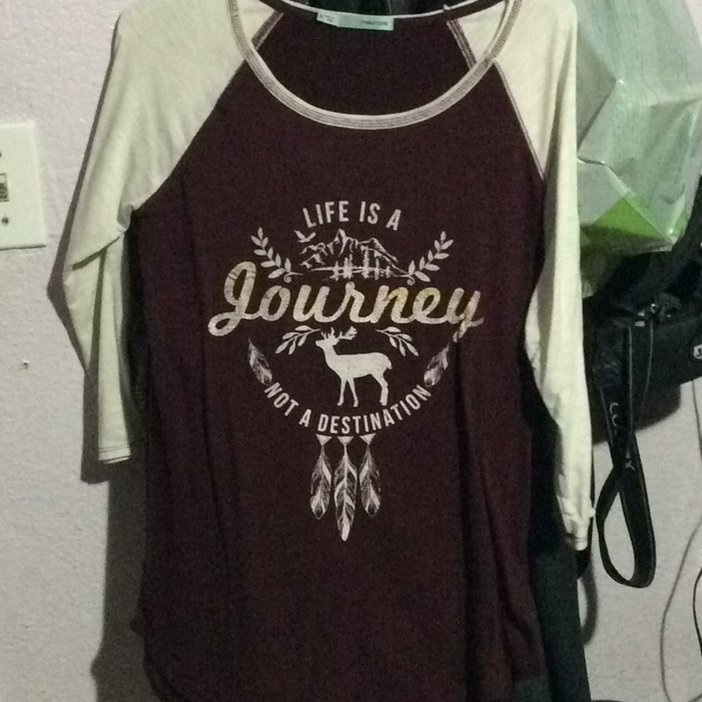 Elbow sleeve shirt